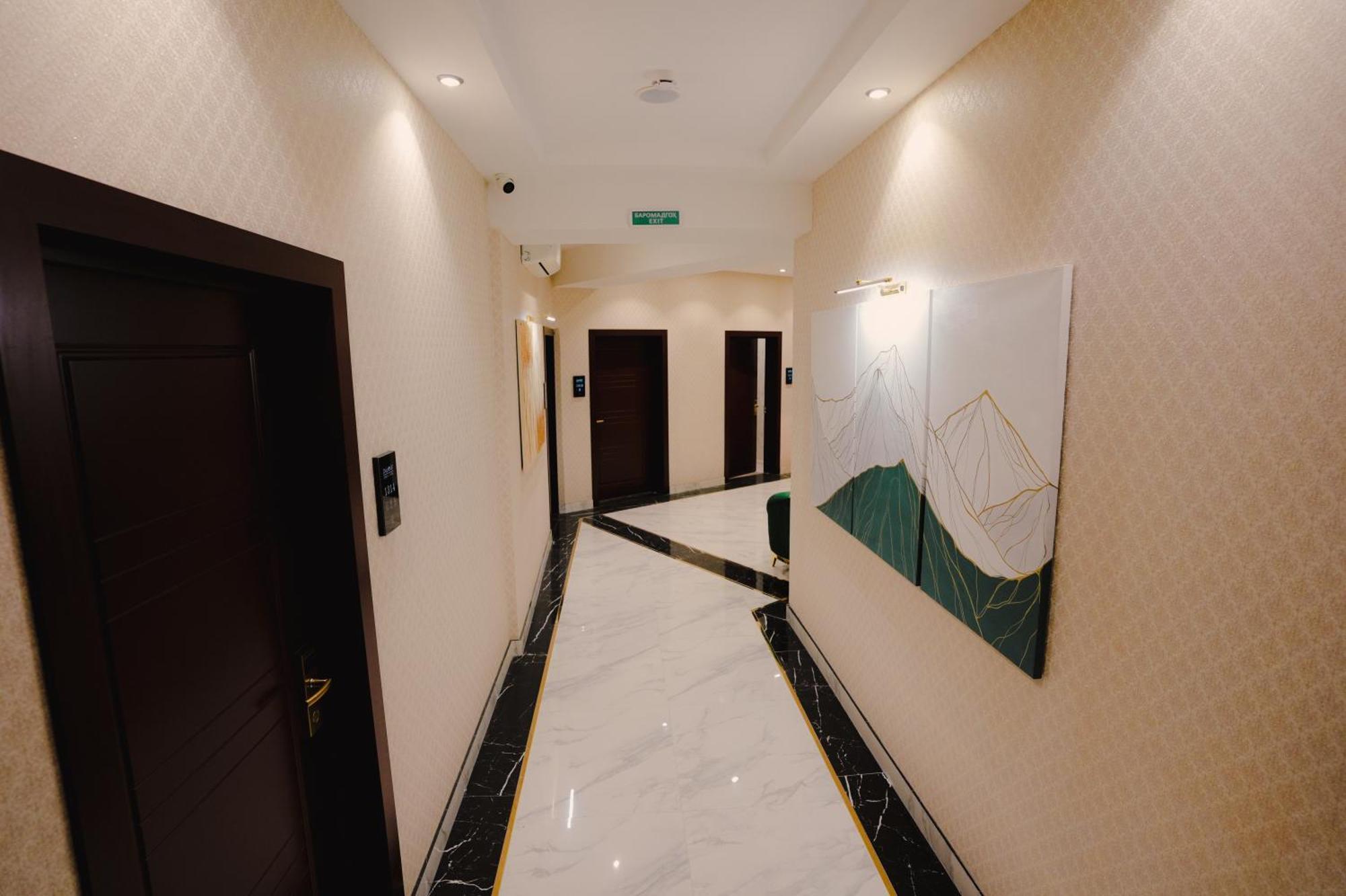 Baland Hotel Dușanbe Exterior foto
